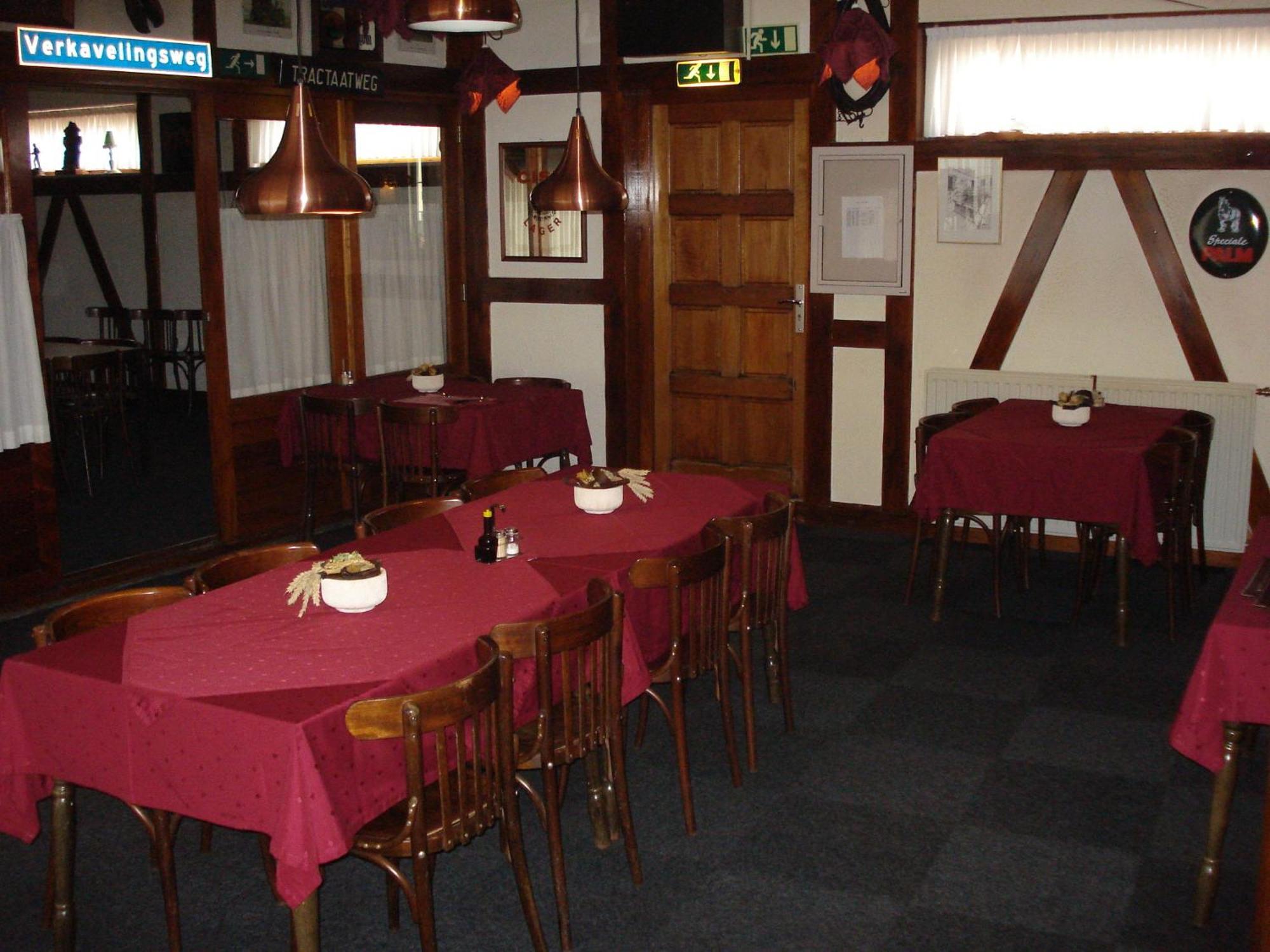 Hcr De Tukker Hotel Westdorpe Bagian luar foto