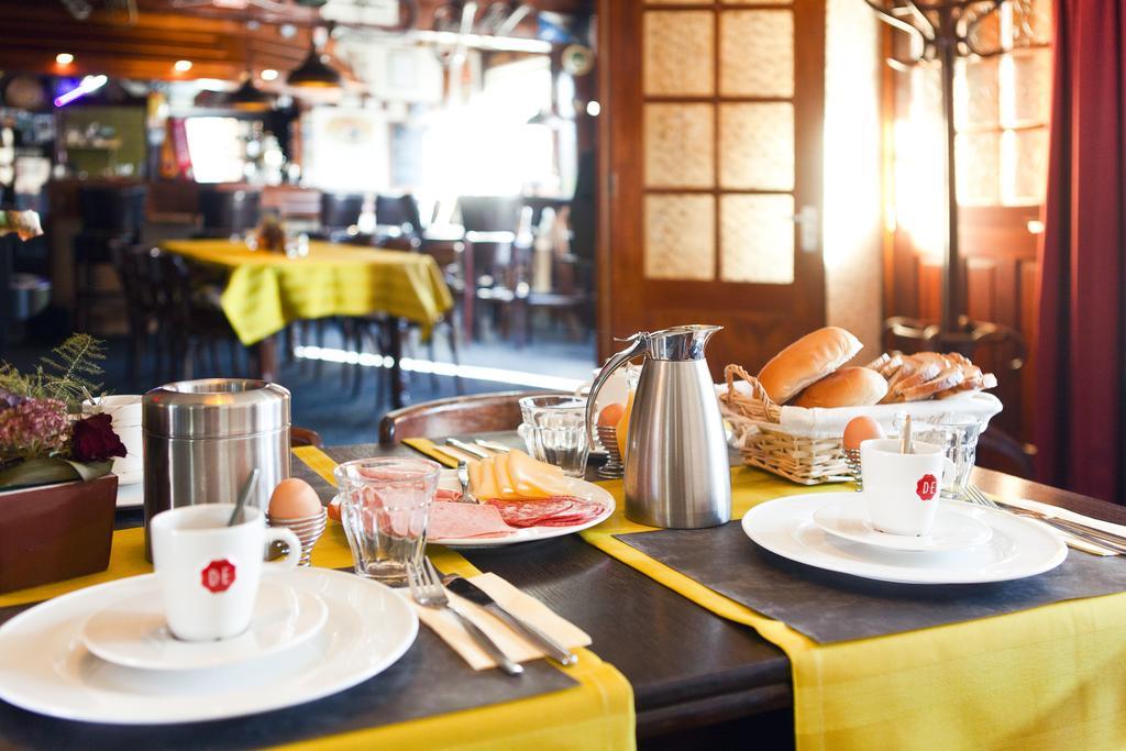Hcr De Tukker Hotel Westdorpe Bagian luar foto